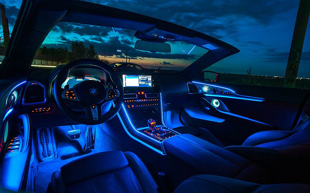 DIY LED auto interieur verlichtingsstrip | continu aan & flitsmodus