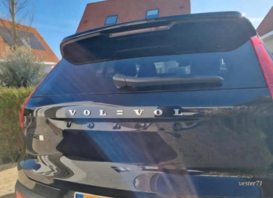 VOL = VOL (Volvo Sticker)